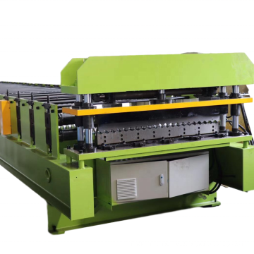 Aluminum roll forming machine for the production of corrugated metal